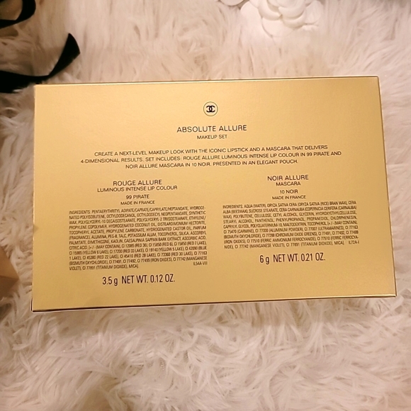 CHANEL Makeup 223 Chanel Absolute Allure Holiday Beauty Set With